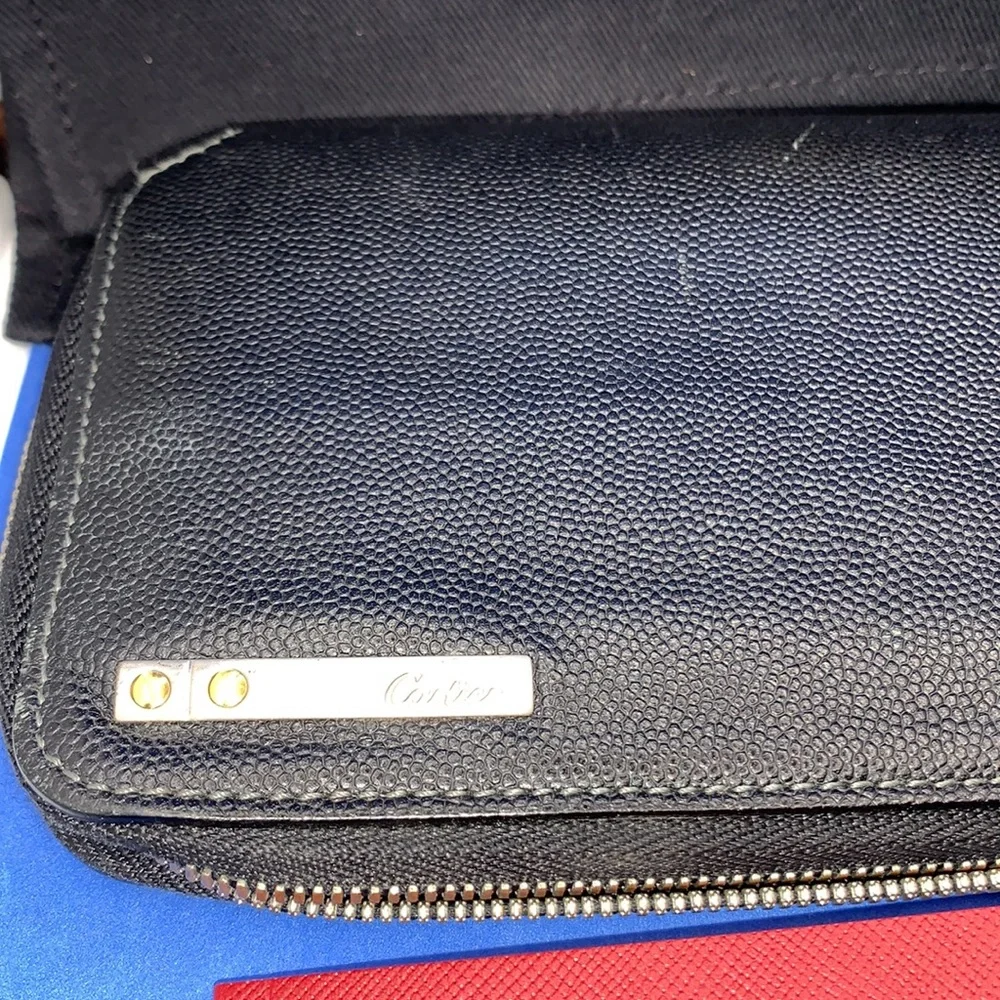 Cartier Santos‎ de Cartier Wallet Zipped grained leather wallet 8 ”x5.25” x1 ”